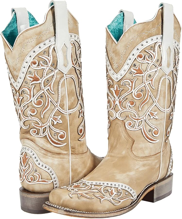 WOMEN’S CORRAL EMBROIDERY AND STUDS SQUARE TOE WESTERN BOOTS