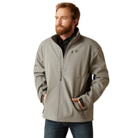 Load image into Gallery viewer, ARIAT MEN’S LOGO 2.0 SOFTSHELL JACKET - JETTY GREY
