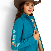 Load image into Gallery viewer, ARIAT WOMEN’S NEW TEAM SOFTSHELL JACKET - OCEAN DEPTHS|RETRO RANCH PRINT

