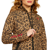 Load image into Gallery viewer, ARIAT WOMEN’S NEW TEAM SOFTSHELL PRINT JACKET - LILA LEOPARD

