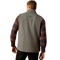 Load image into Gallery viewer, ARIAT VERNON SOFTSHELL VEST - GREY

