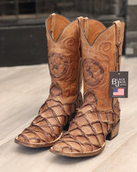 Load image into Gallery viewer, MEN&#39;S BLACK JACK MATTE CHOCOLATE BIG BASS (PIRARUCU) BOOTS
