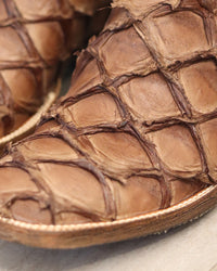 Load image into Gallery viewer, MEN&#39;S BLACK JACK MATTE CHOCOLATE BIG BASS (PIRARUCU) BOOTS
